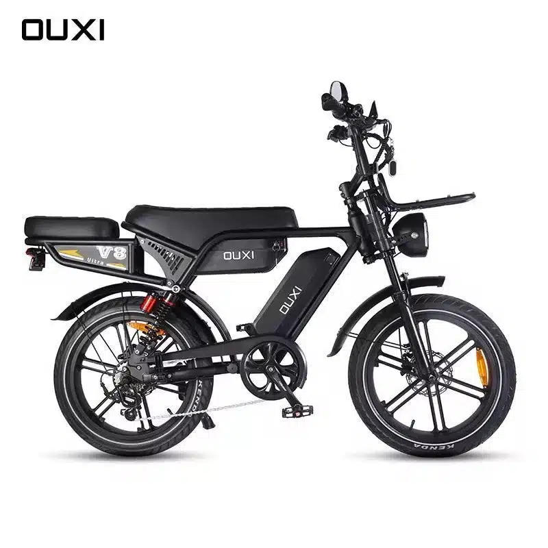 Ouxi V8 Ultra Dubbele Accu 2026 Elektrische Fatbike Zwart 6 Linkerzijde van de Ouxi V8 Ultra met 20 inch fatbikebanden